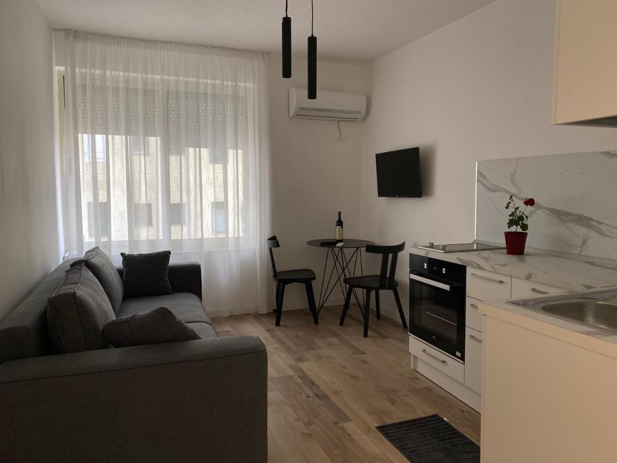 Choose Balkans Apartments Tirana Extérieur photo