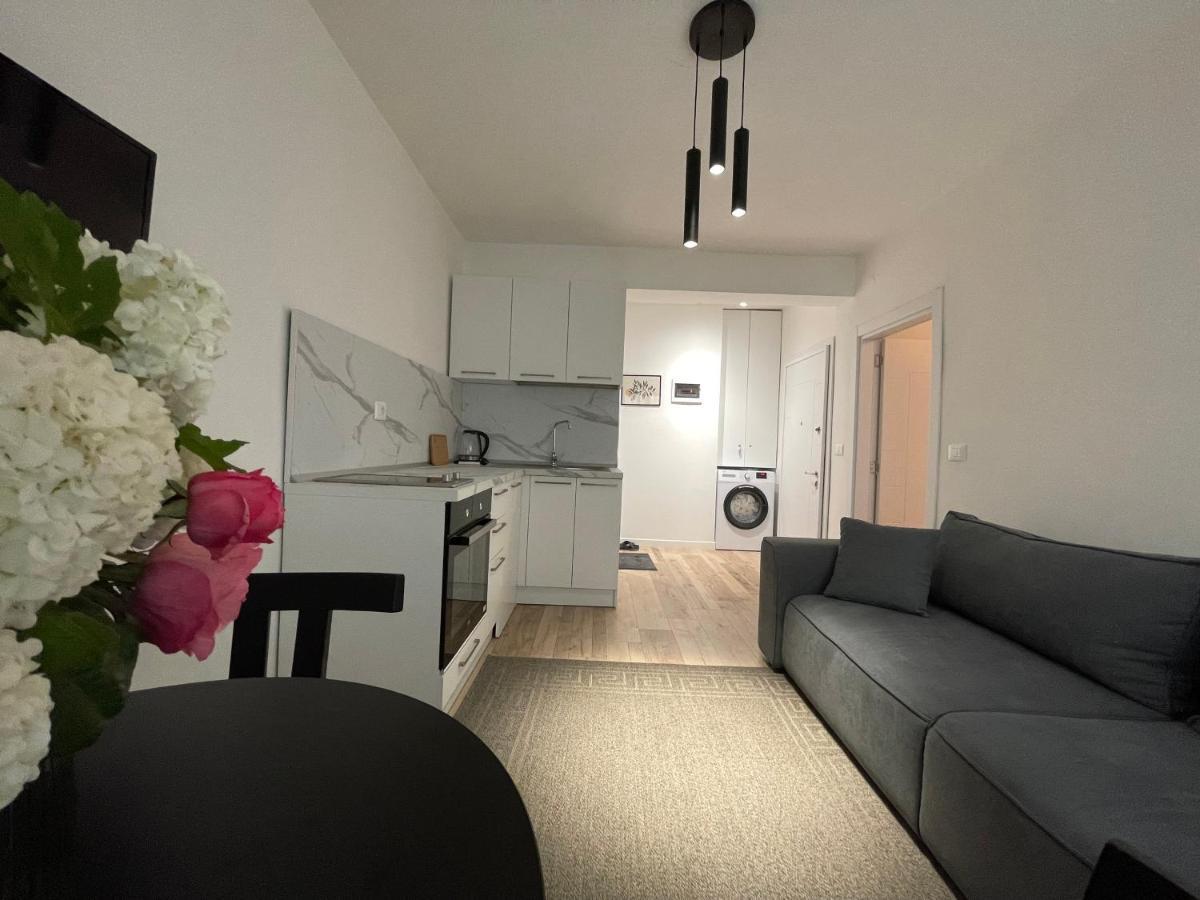 Choose Balkans Apartments Tirana Extérieur photo