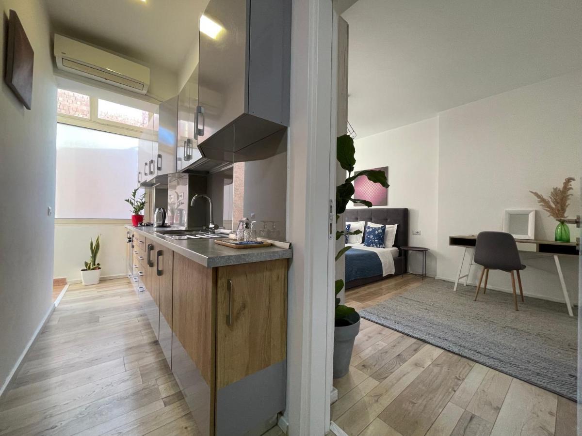 Choose Balkans Apartments Tirana Extérieur photo