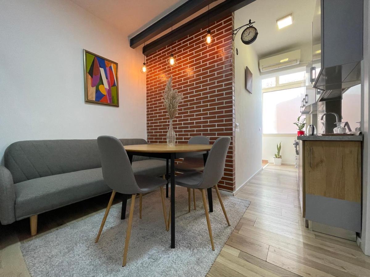 Choose Balkans Apartments Tirana Extérieur photo