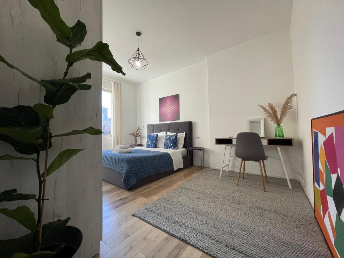 Choose Balkans Apartments Tirana Extérieur photo