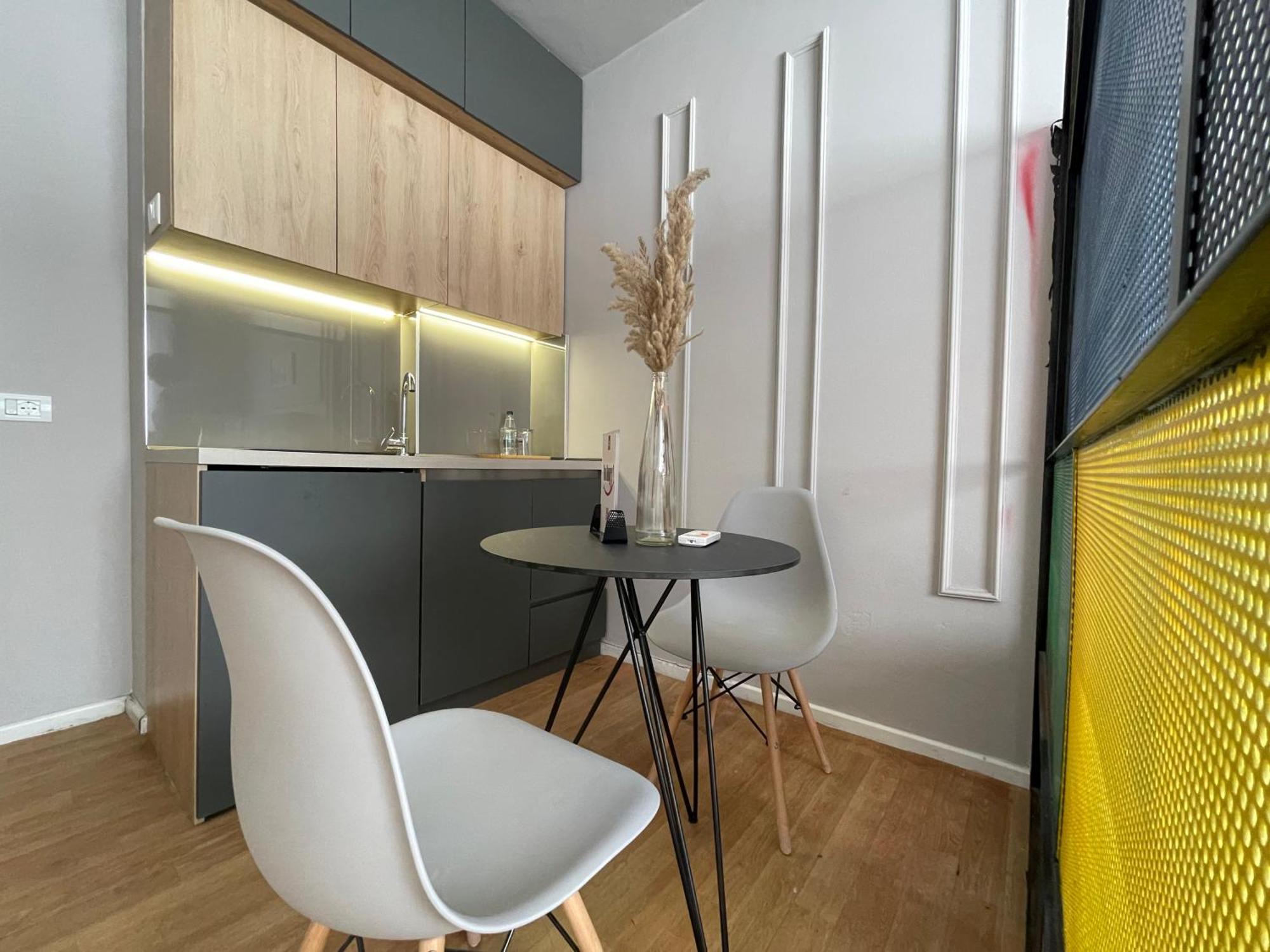 Choose Balkans Apartments Tirana Extérieur photo