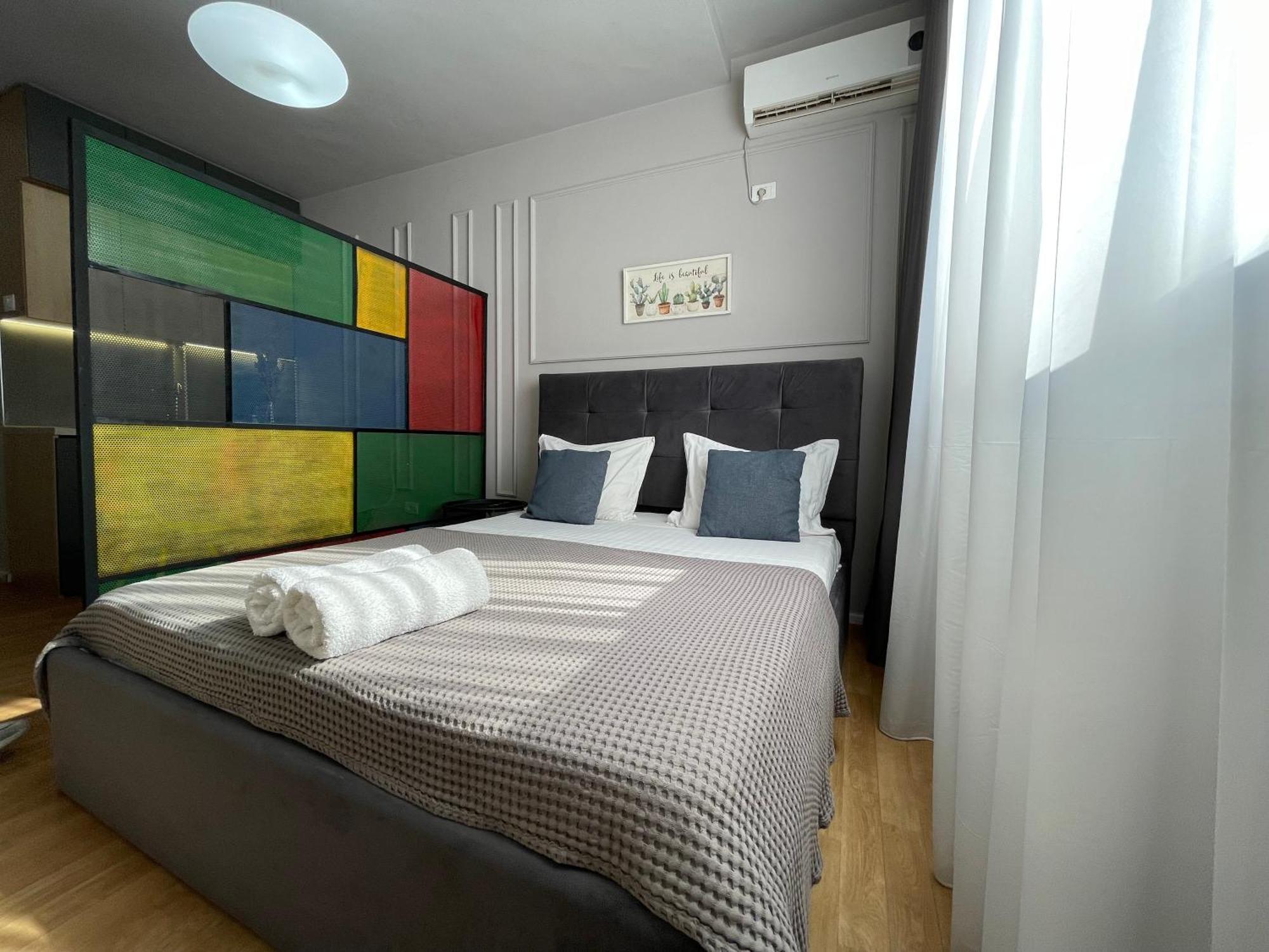 Choose Balkans Apartments Tirana Extérieur photo